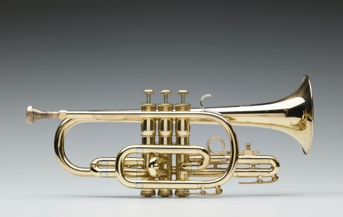 Trumpet v deals cornet