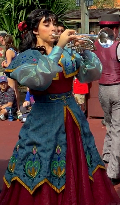 Women playing a trumpet